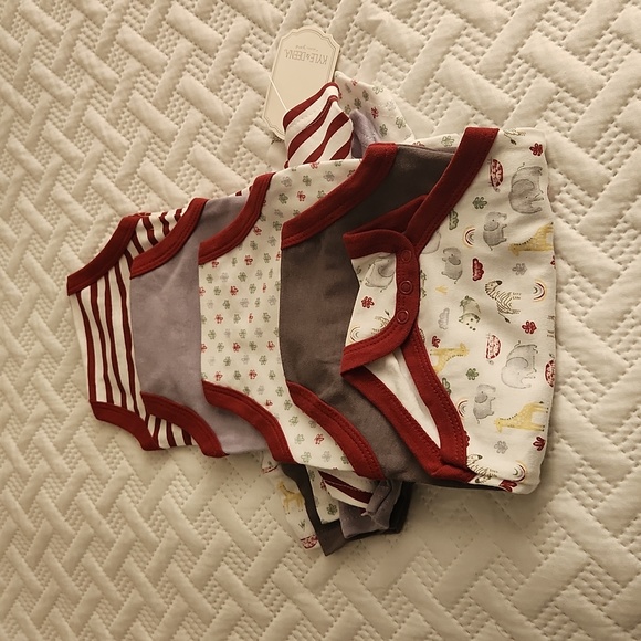 Kyle & Deena 5 piece bodysuits. NWT - Picture 2 of 4